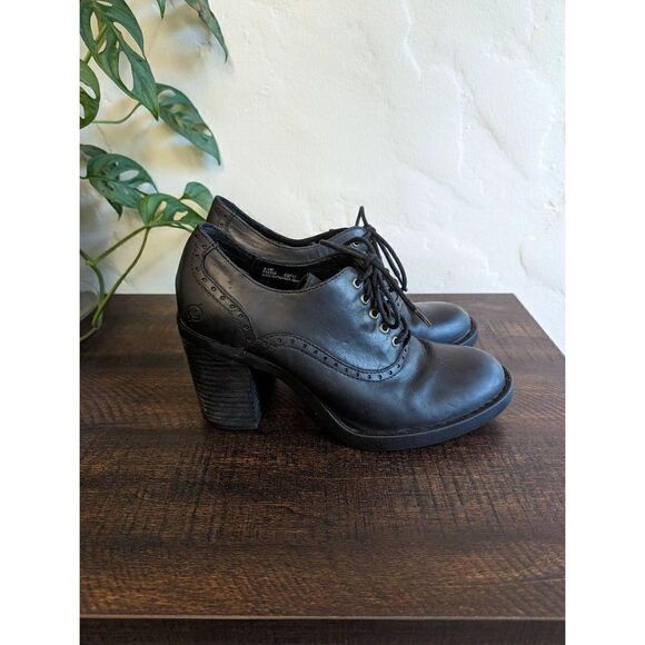 Born Women's Lace-up Leather Oxford Block Heel Booties - Size 8.5 - Picture 1 of 10
